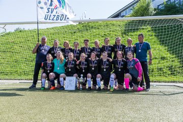 Bild 83 - B-Juniorinnen Pokalfinale SV Henstedt Ulzburg - SG Holstein Sued : 2:0